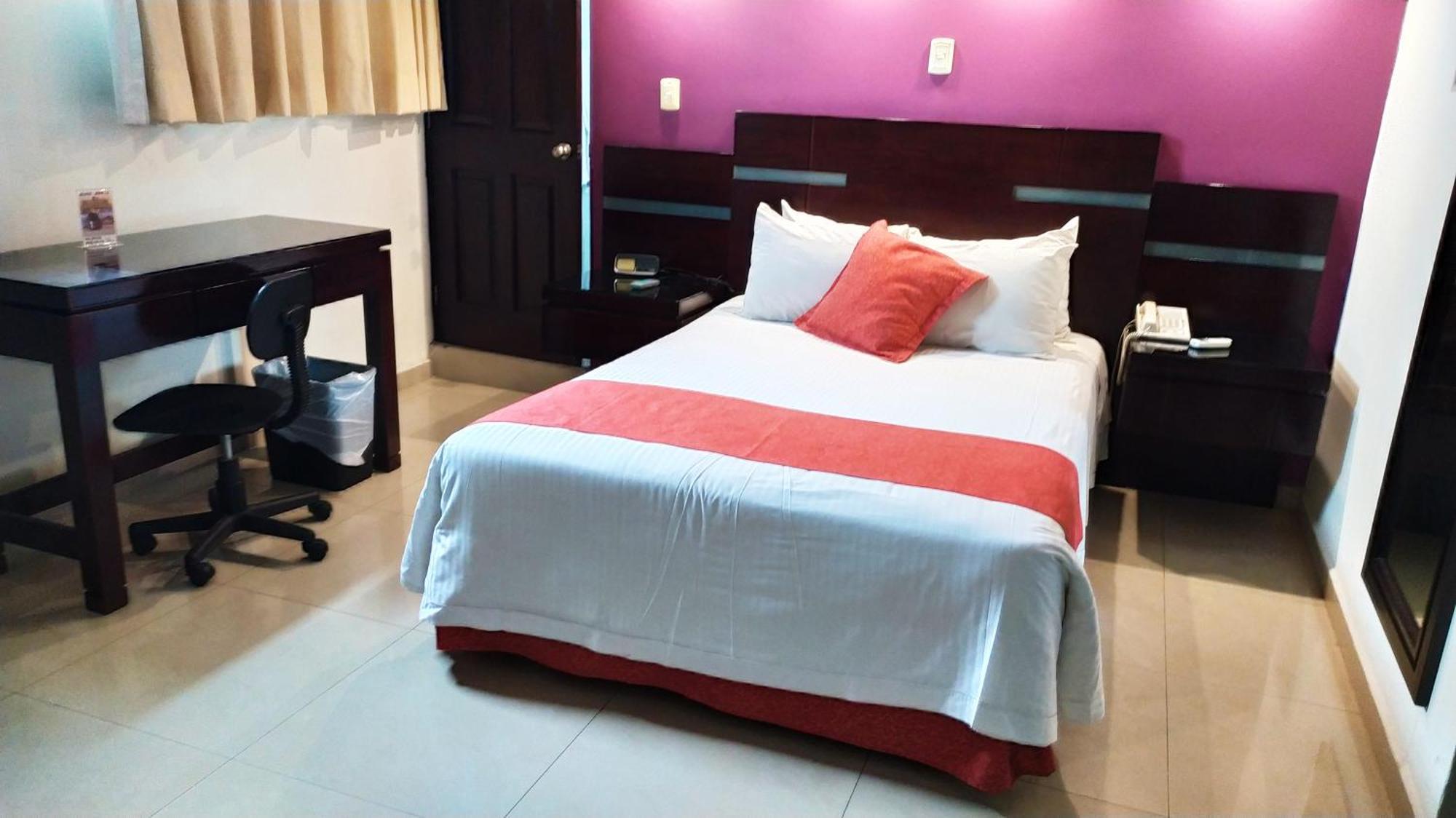 Hotel Poza Rica Centro Екстериор снимка